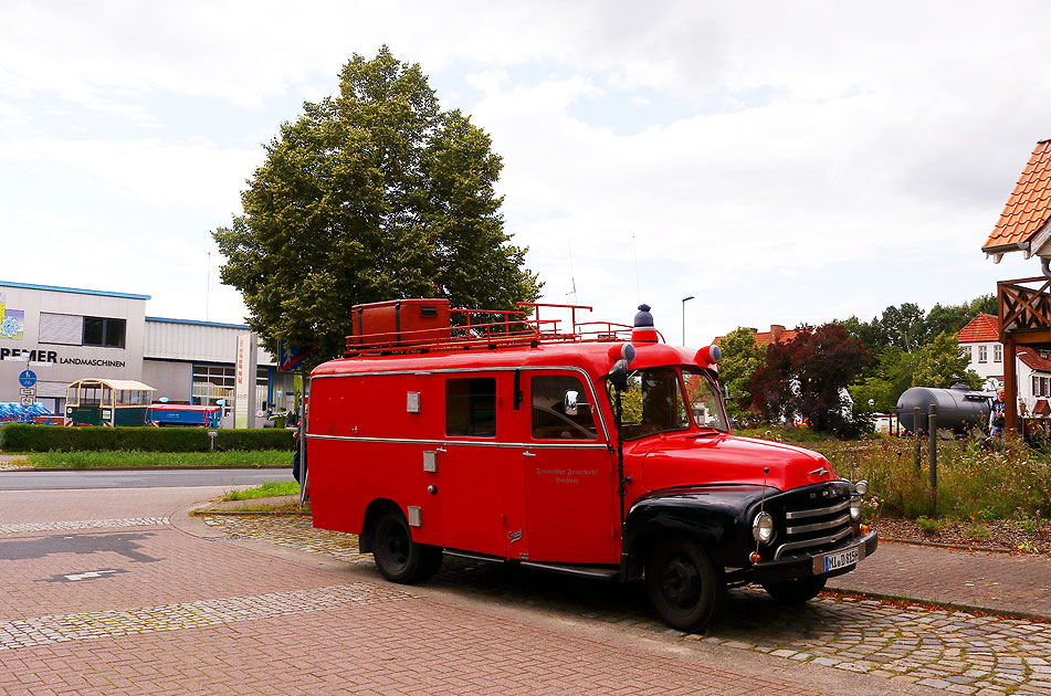 Ein Opel Blitz Graaf LF 8 der Freiwilligen Feuerwehr Börßum