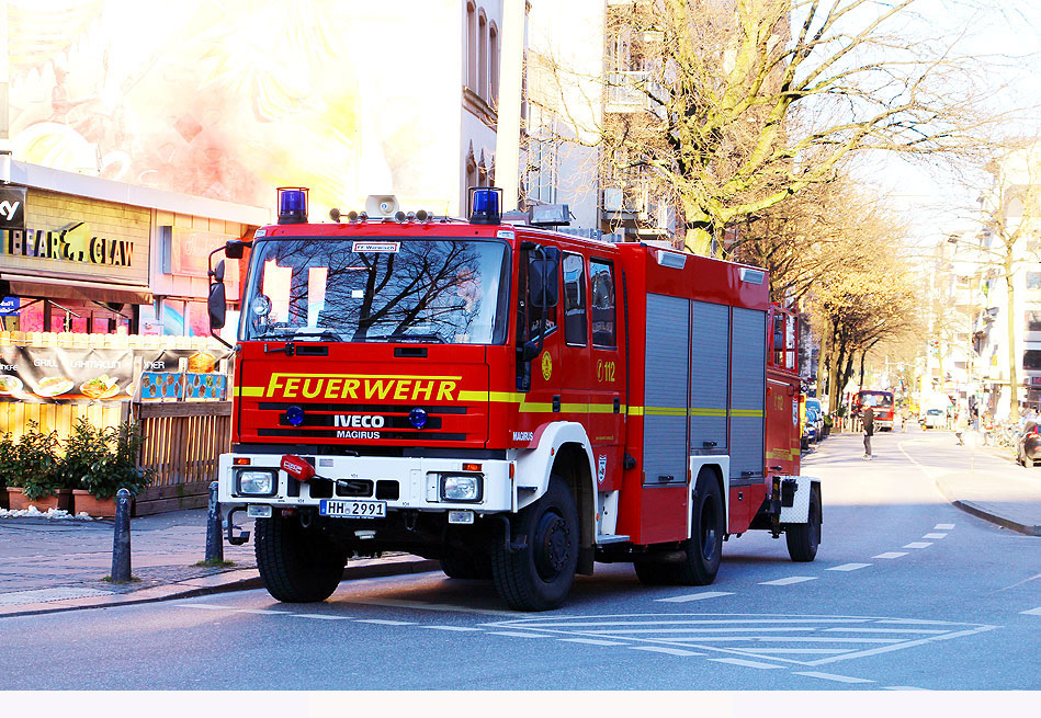Eine Iveco Magirus Feuerwehr in Hamburg
