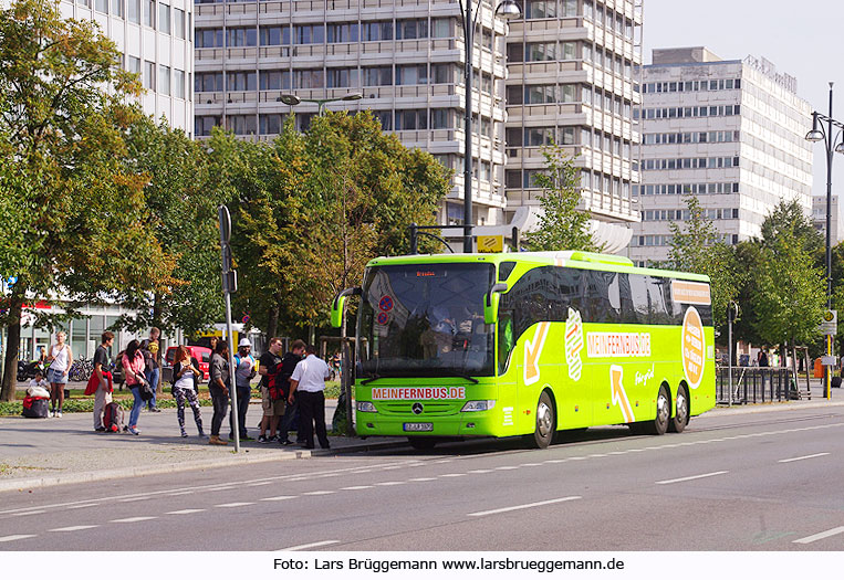 Ein Foto von MeinFernbus an der Haltestelle Berlin Alexanderplatz Fernbushaltestelle