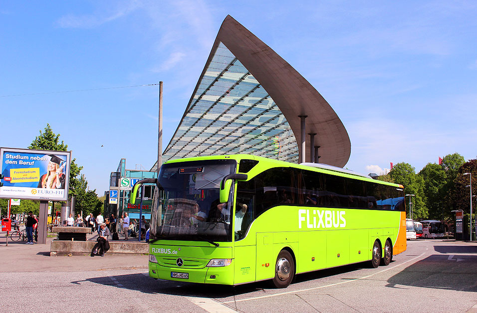 Hamburg Reiseführer: Anreise nach Hamburg mit dem Fernbus