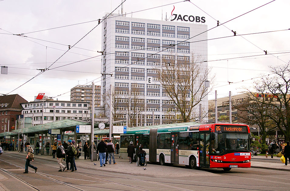 Ein Solaris Bus der Bremer Straßenbahn am Hauptbahnhof