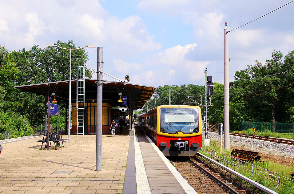 Der Bahnhof Rahnsdorf der Berliner S-Bahn