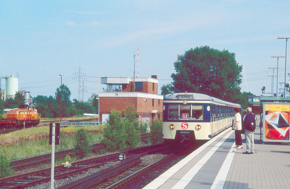 DB Baureihe 471 im Bahnhof Hamburg Tiefstack