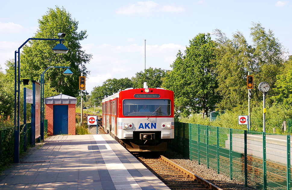 Der Bahnhof Moorbekhalle der AKN -vormals Alsternordbahn