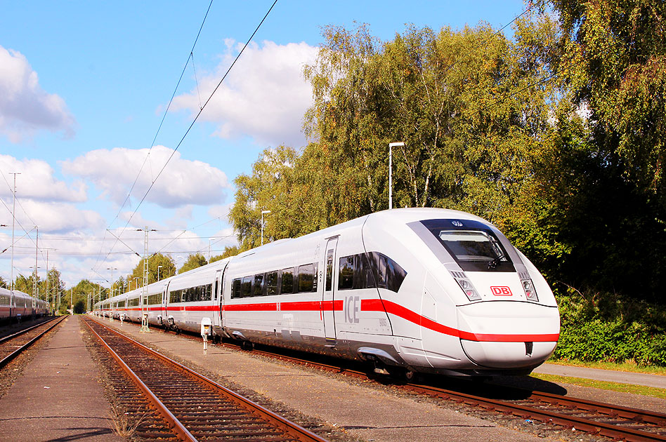 Der ICE 4 - Die Baureihe 412 der Deutschen Bahn AG im ICE Werk Hamburg-Eidelstedt