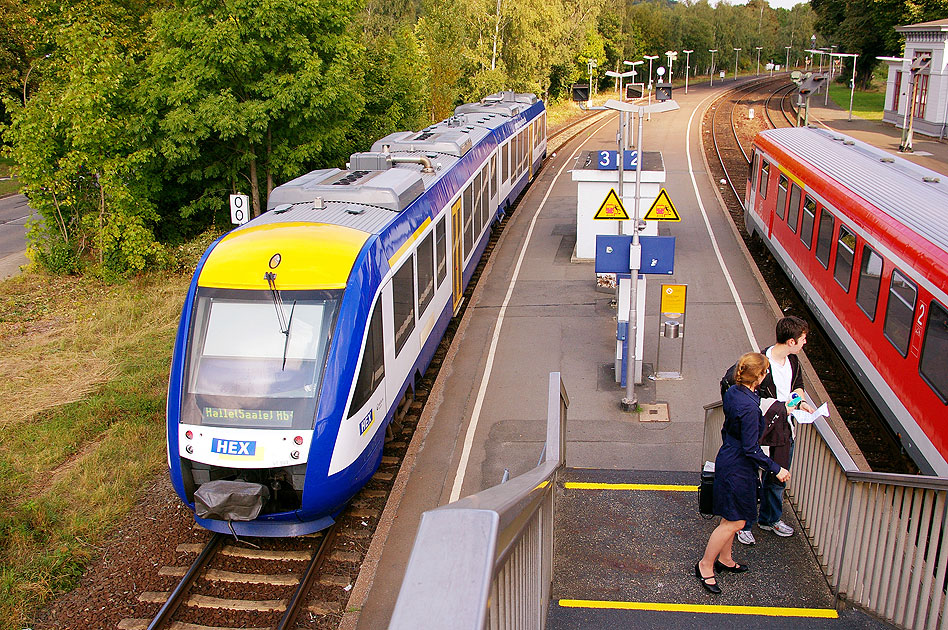 HEX Triebwagen im Bahnhof Vienenburg