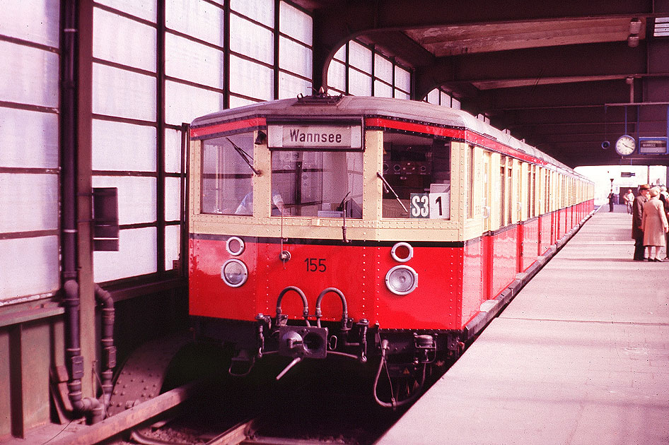 S-Bahn Berlin - Baureihe ET 165 - DR 275 und DB 475