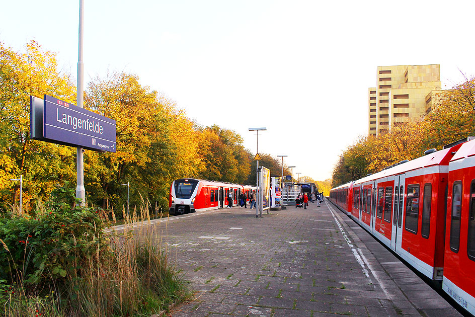 Der Bahnhof Langenfelde der Hamburger S-Bahn