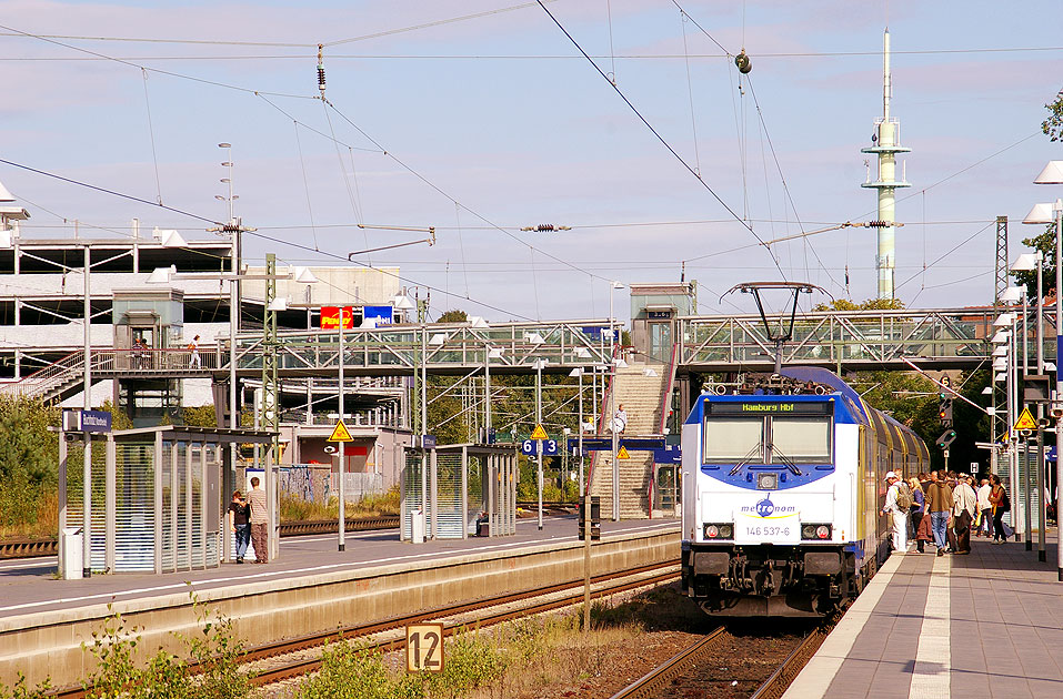 Metronom im Bahnhof Buchholz in der Nordheide