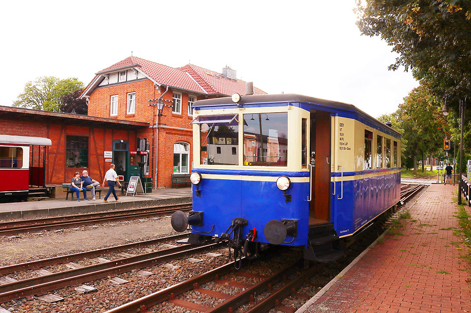 Der T1 vom DEV im Bahnhof Bruchhausen-Vilsen