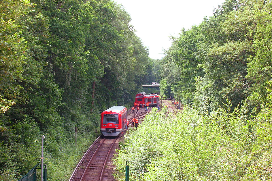 Entgleiste S-Bahn in Poppenbüttel