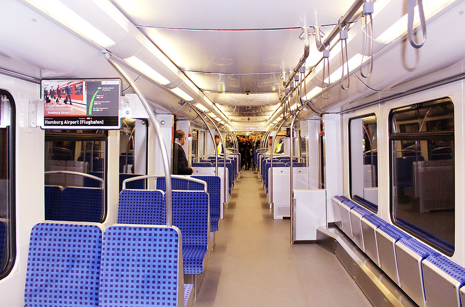 DB Baureihe 474 der S-Bahn in Hamburg