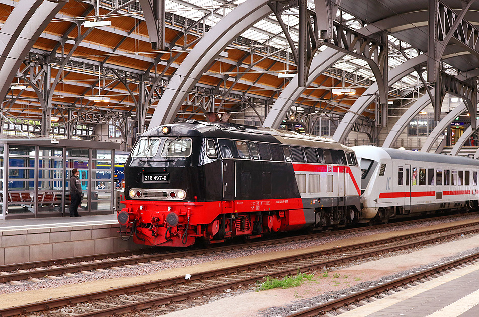 Die 218 497-6 in L&uuml;beck Hbf