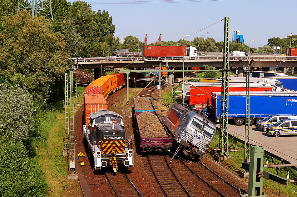 Entgleisung Metrans Lok  Hamburger Hafenbahn