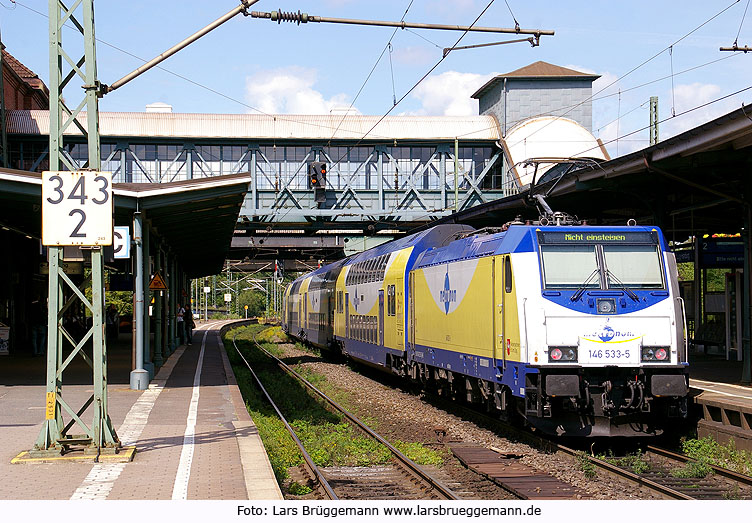 Ein Metronom im Bahnhof Hamburg-Harburg