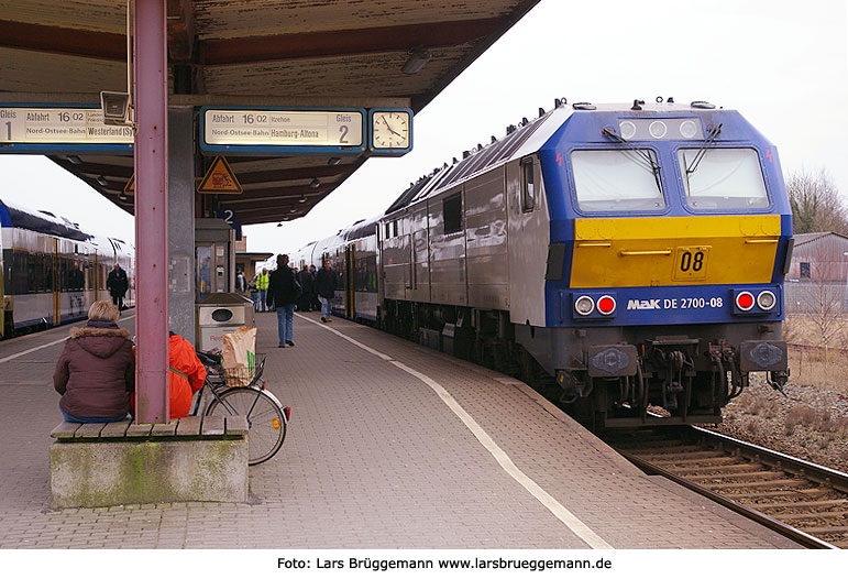 NOB DE 2700 im Bahnhof Heide in Holstein
