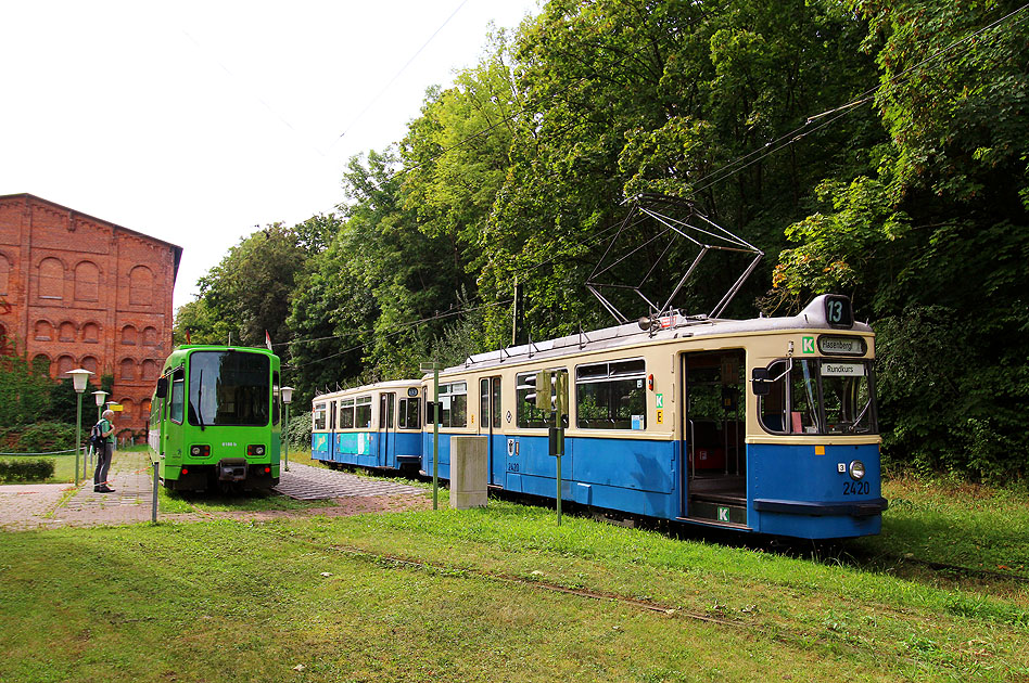 Ein M-Wagen der Stra&szlig;enbahn in M&uuml;nchen im Hannoverschen Stra&szlig;enbahnmuseum