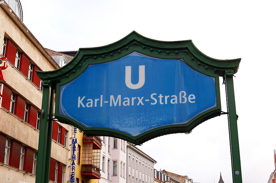 U-Bahn Karl-Marx-Straße in Berlin-Neukölln