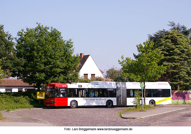 Ein BSAG Hybrid Bus von Solaris in Tenever