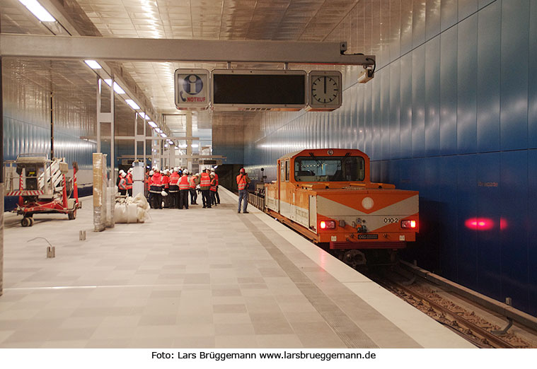 U-Bahn Haltestelle Überseequartier