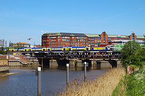Die Oberhafenbrücke in Hamburg