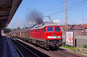 DB Baureihe 232 mit einem Marschbahnumleiter