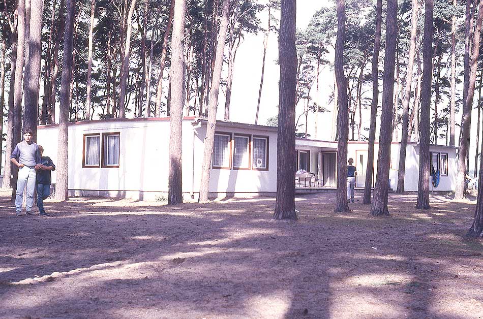 Barracke im Pionierlager Etkar André auf Rügen